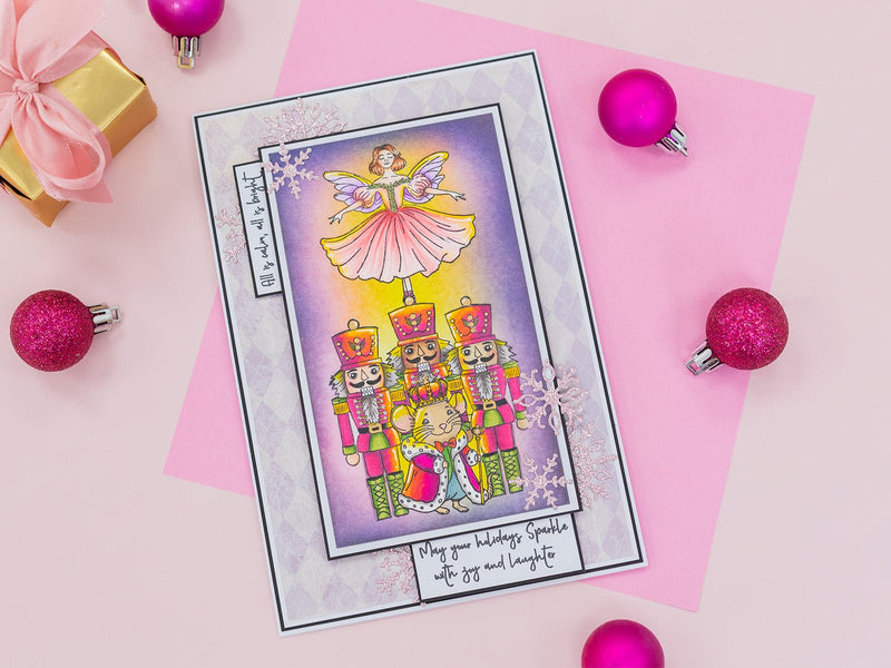 Sara Signature A Christmas Dream Stamp and Die - King Mouse - Craftywaftyshop
