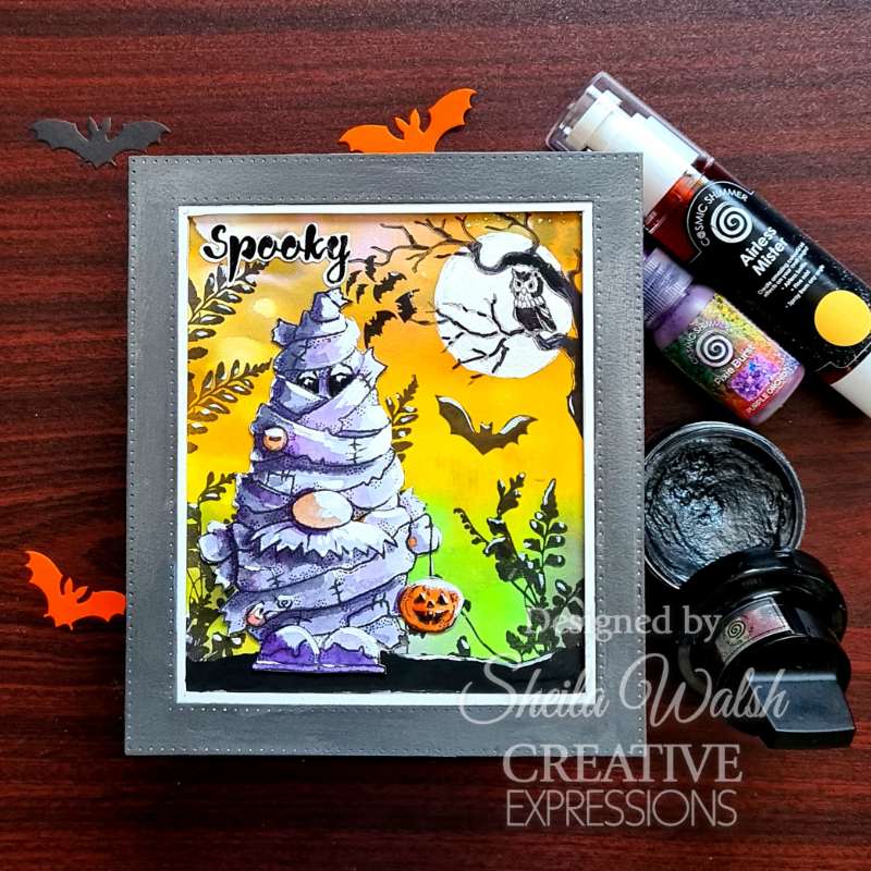 Woodware Clear Singles Mummy Gnome 4 in x 6 in Stamp Set - Craftywaftyshop